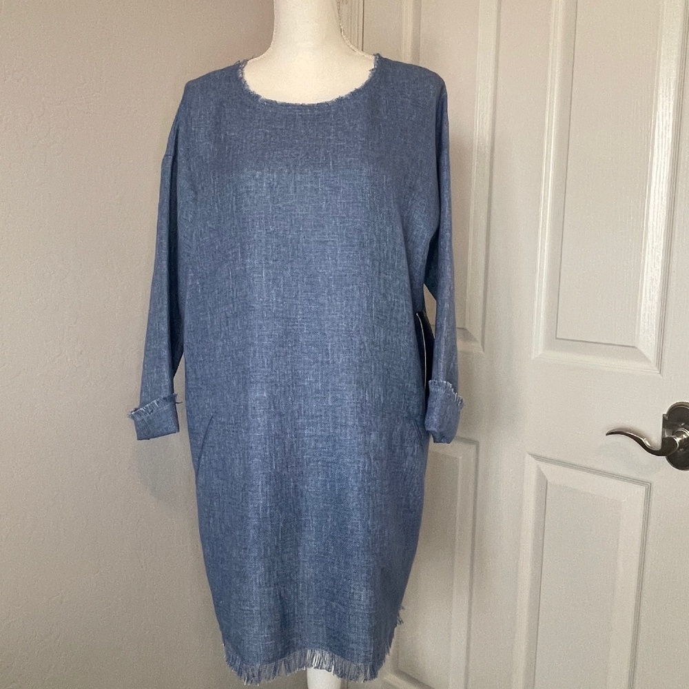 Tuckernuck Shift Dress in Blue Linen Blend Size Large - Return tag attached
